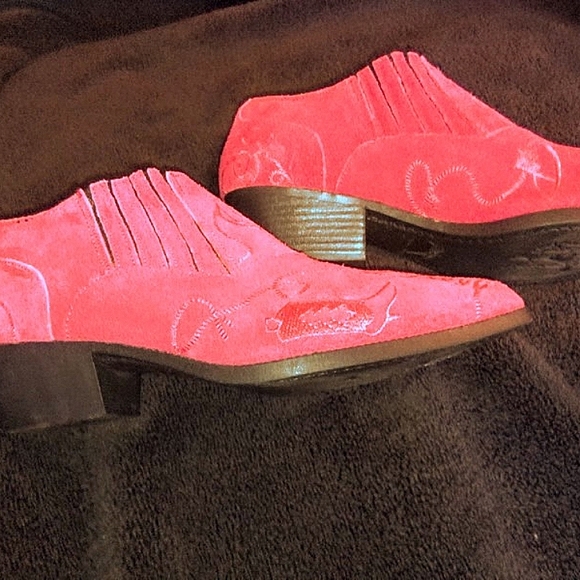 Fusia Pink Suede Cowboy Ankle Boots - Picture 2 of 4